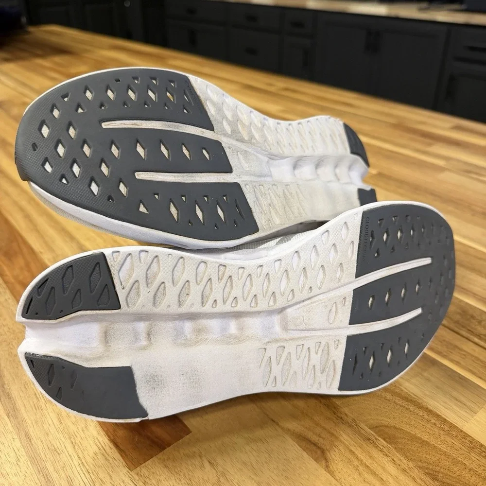 On Cloudsurfer Womens Size 8 White Frost Athletic Running Walking Shoes Sneakers